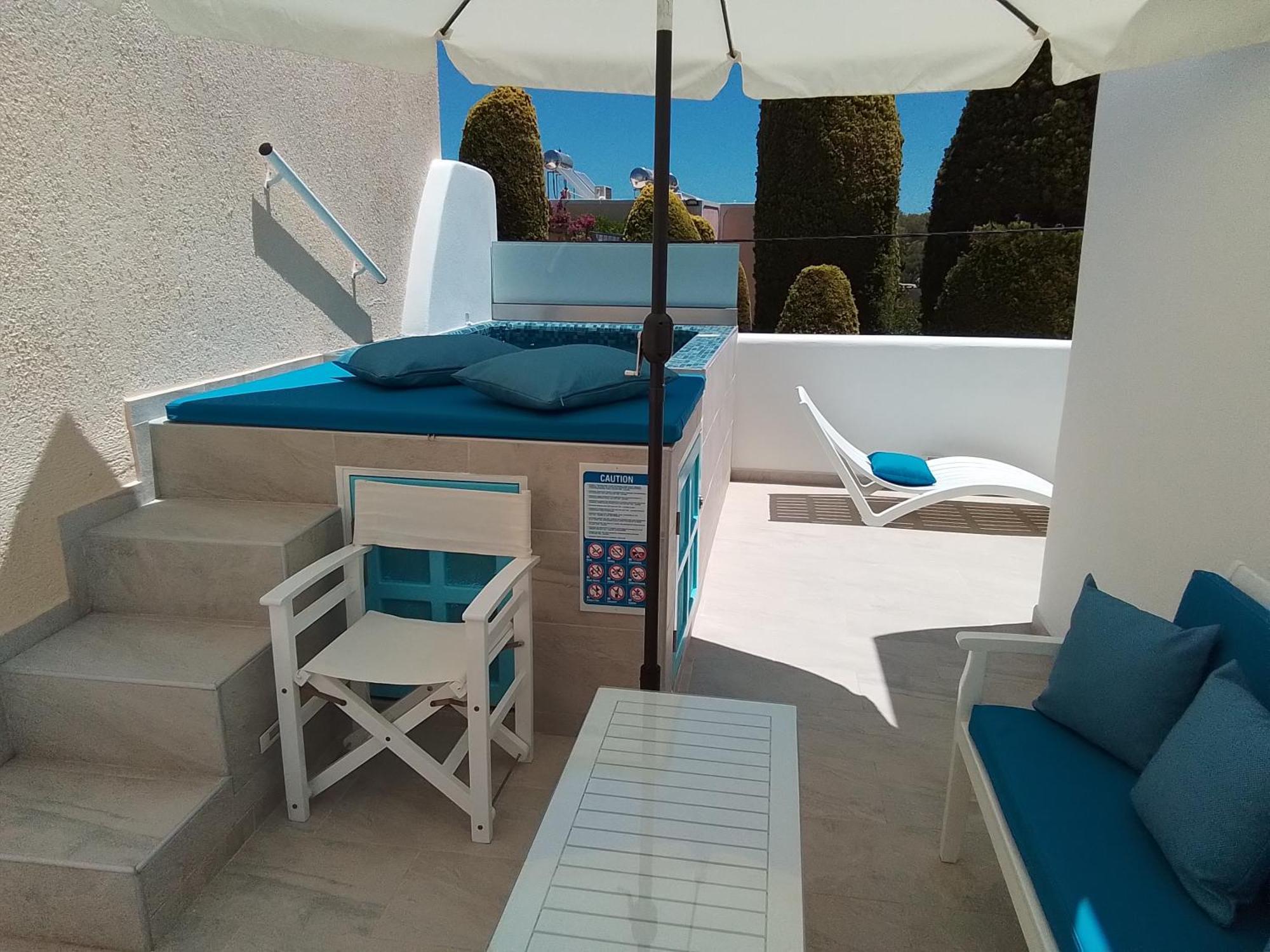 Chariot Apartments Santorini Kamári Exterior foto